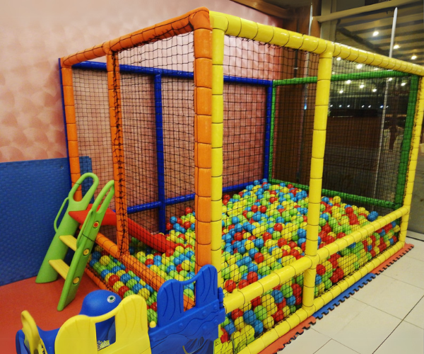 Manor Ball Pit Indoor Playground