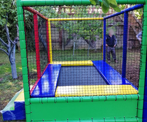 playpeak-trampoline-pitaya-kids-two